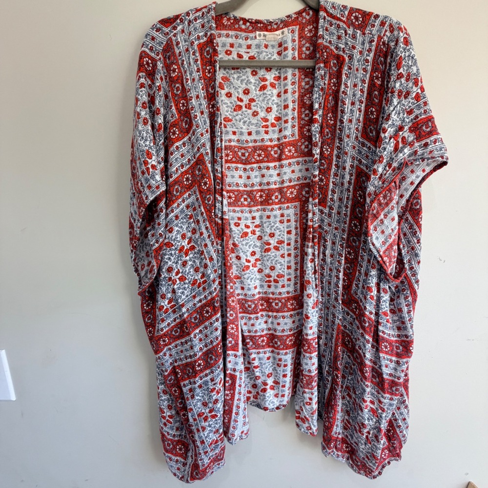 RuffHewn Kimono Cardigan Women XL Red Floral Flowy Boho Indie Transition Light
